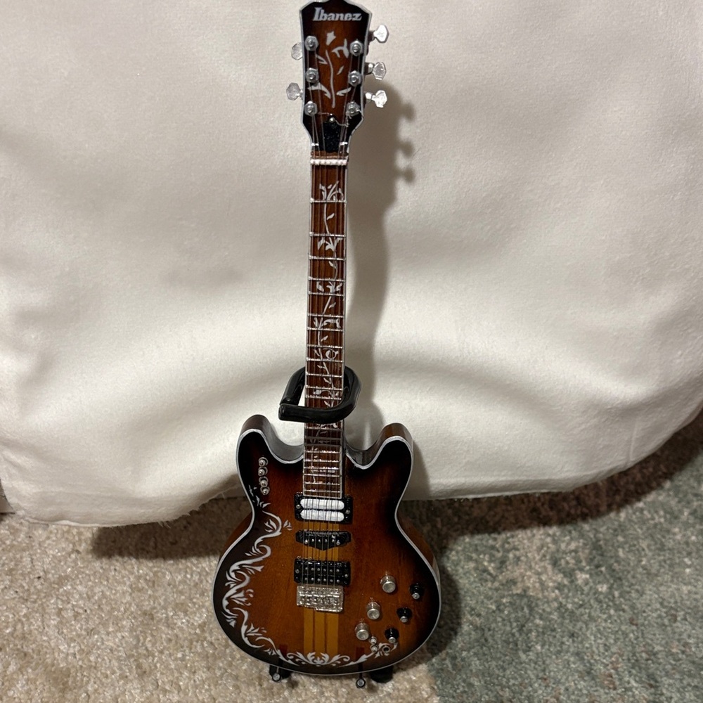 Bob Weir Cowboy Fancy Guitar Mini In Box - Picture 1 of 8